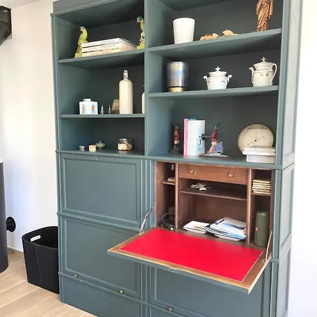 Holiday home Maison Renovee En Centre-ville, A 5 Min Des Plages *