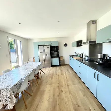 Maison Renovee En Centre-ville, A 5 Min Des Plages